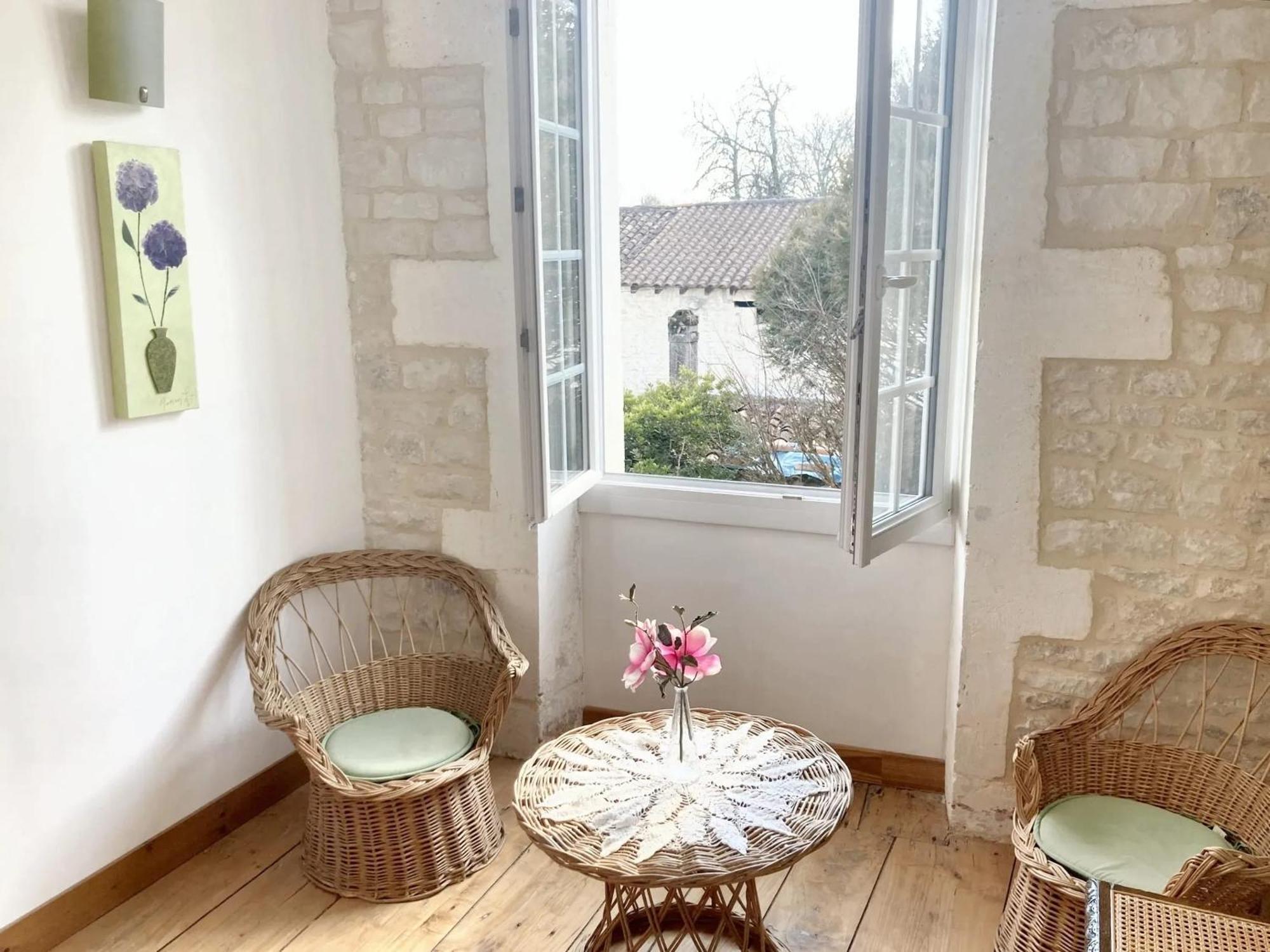 Maison Confortable Au Coeur De Fleurac Avec Grand Jardin Exterior photo